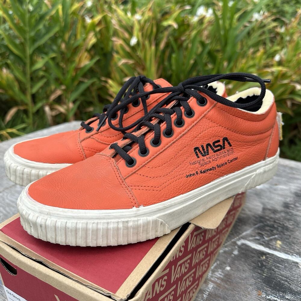 VANS NASA x Old Skool Space Voyager Orange Men’s 9.5 Leather